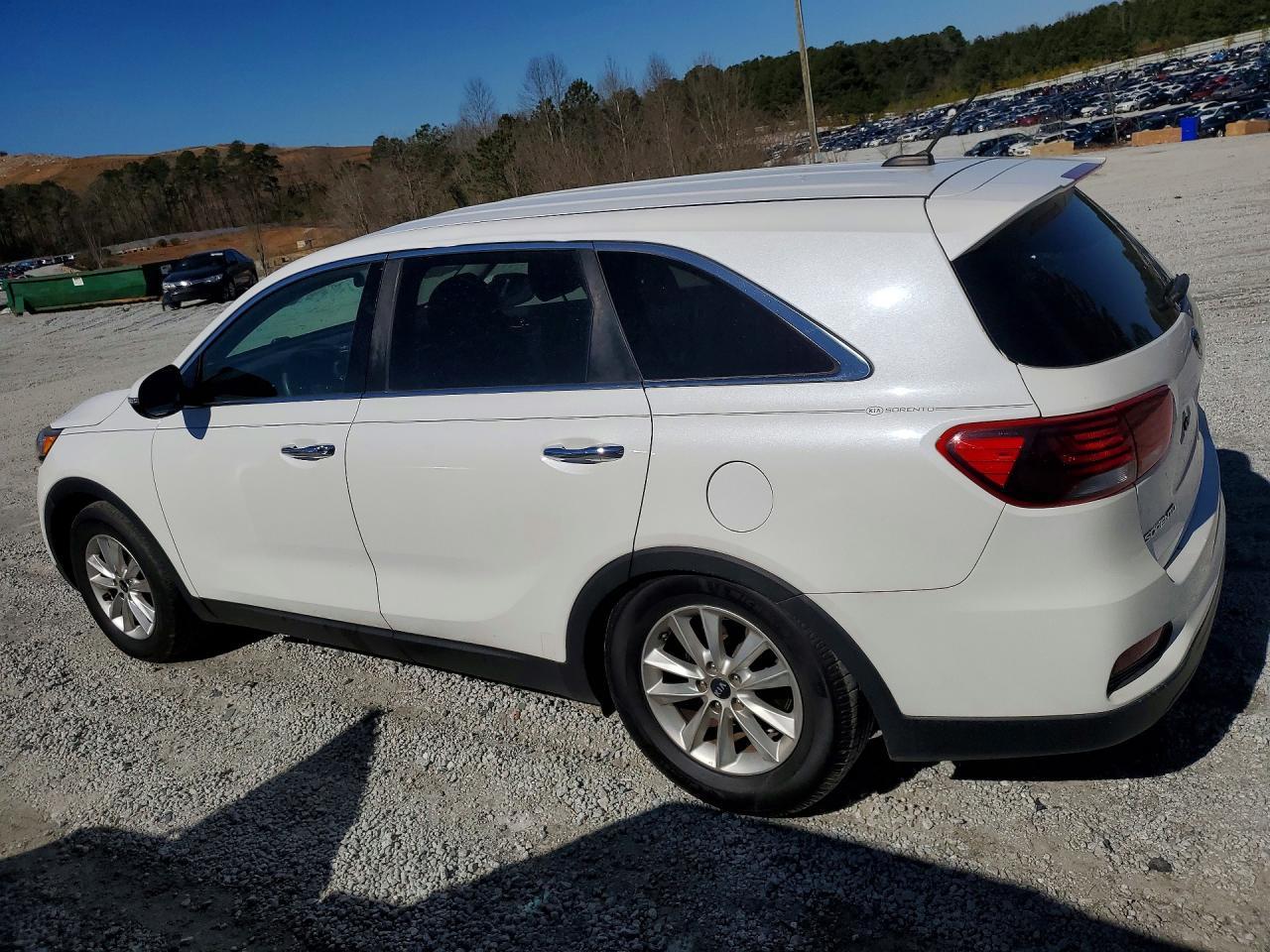 2019 Kia Sorento Lx - Image 2