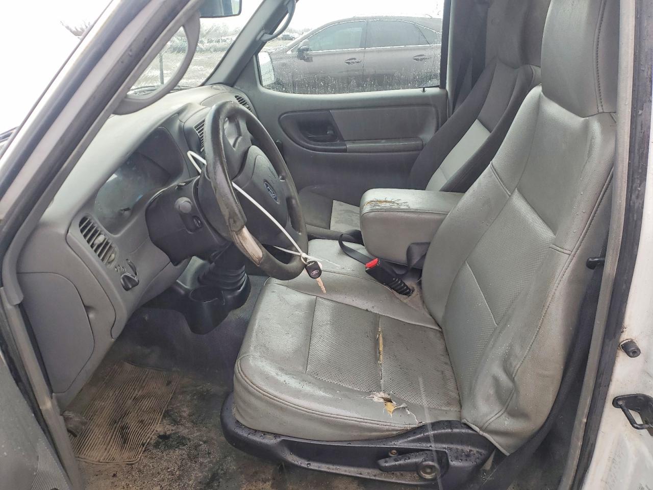 2004 Ford Ranger - Image 7