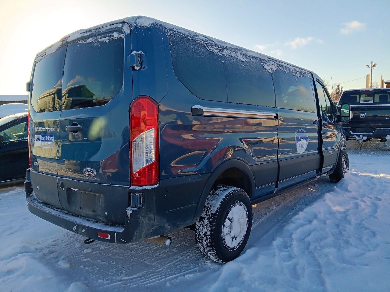 2025 Ford Transit T-350 - Фото 3