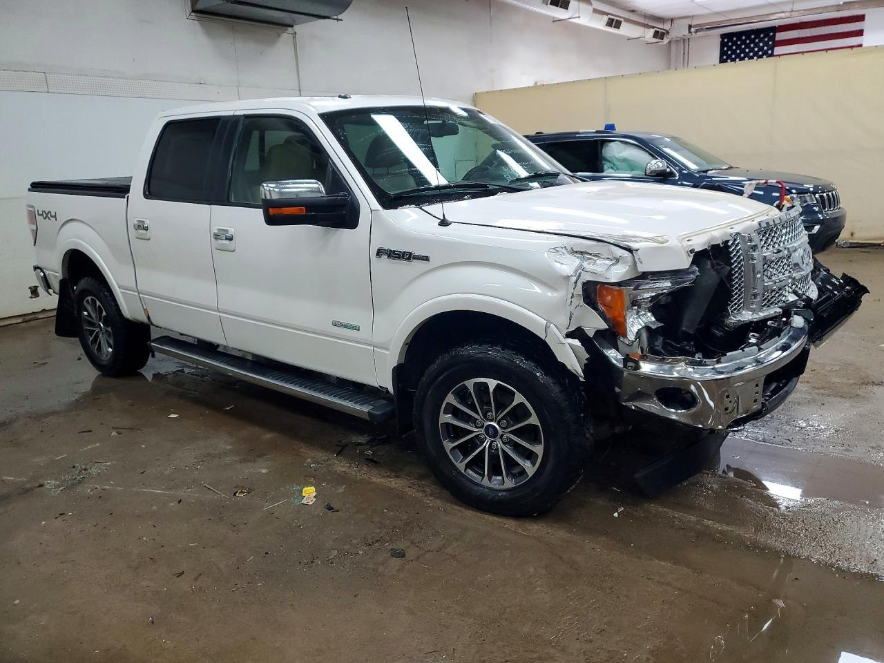 2011 Ford F150 Supercrew - Image 4