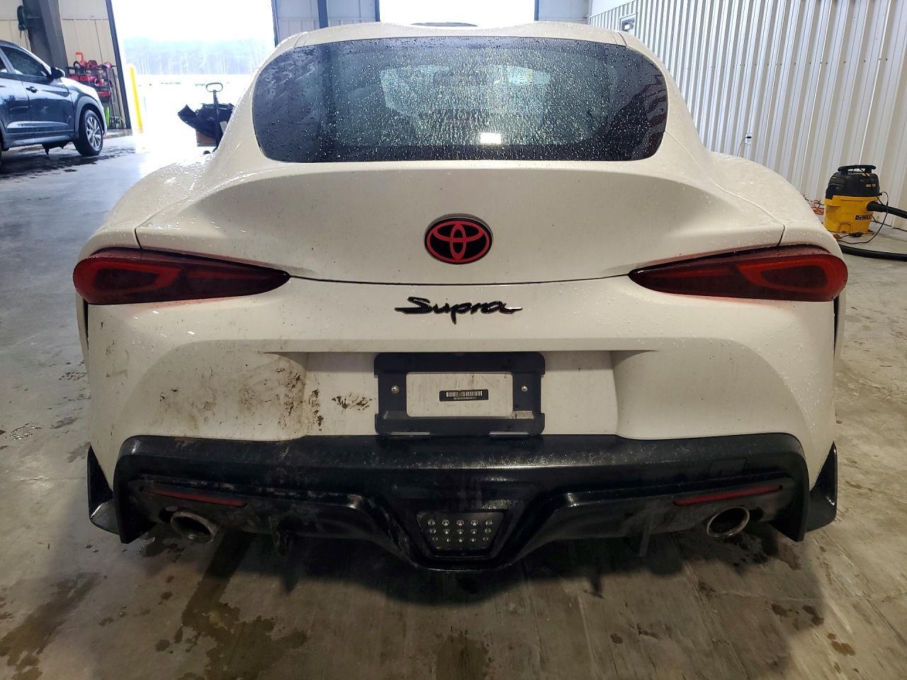 2021 Toyota Gr Supra 2.0 - Фото 6