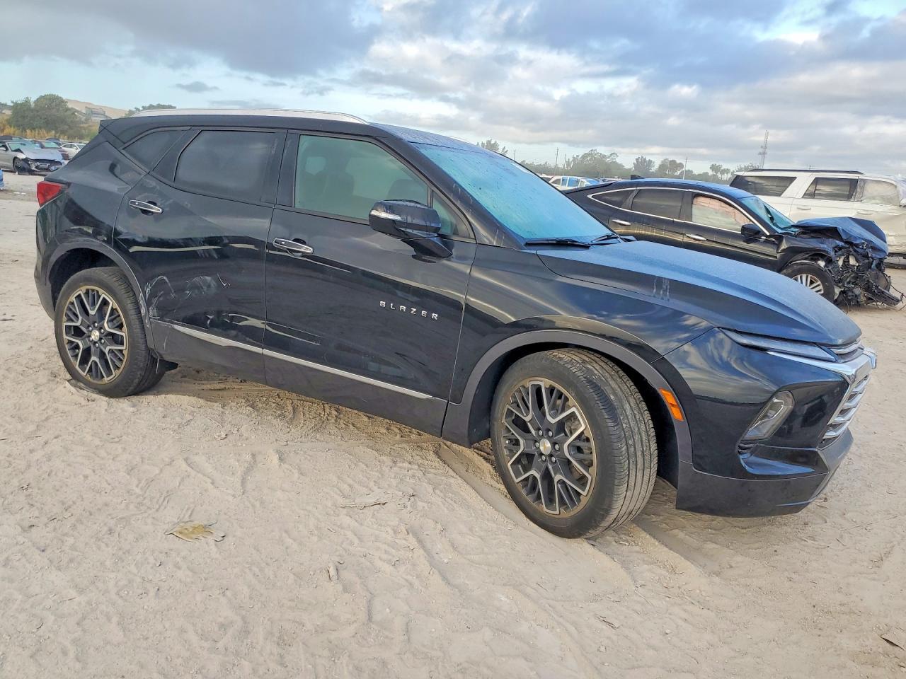 2023 Chevrolet Blazer Premier - Фото 4