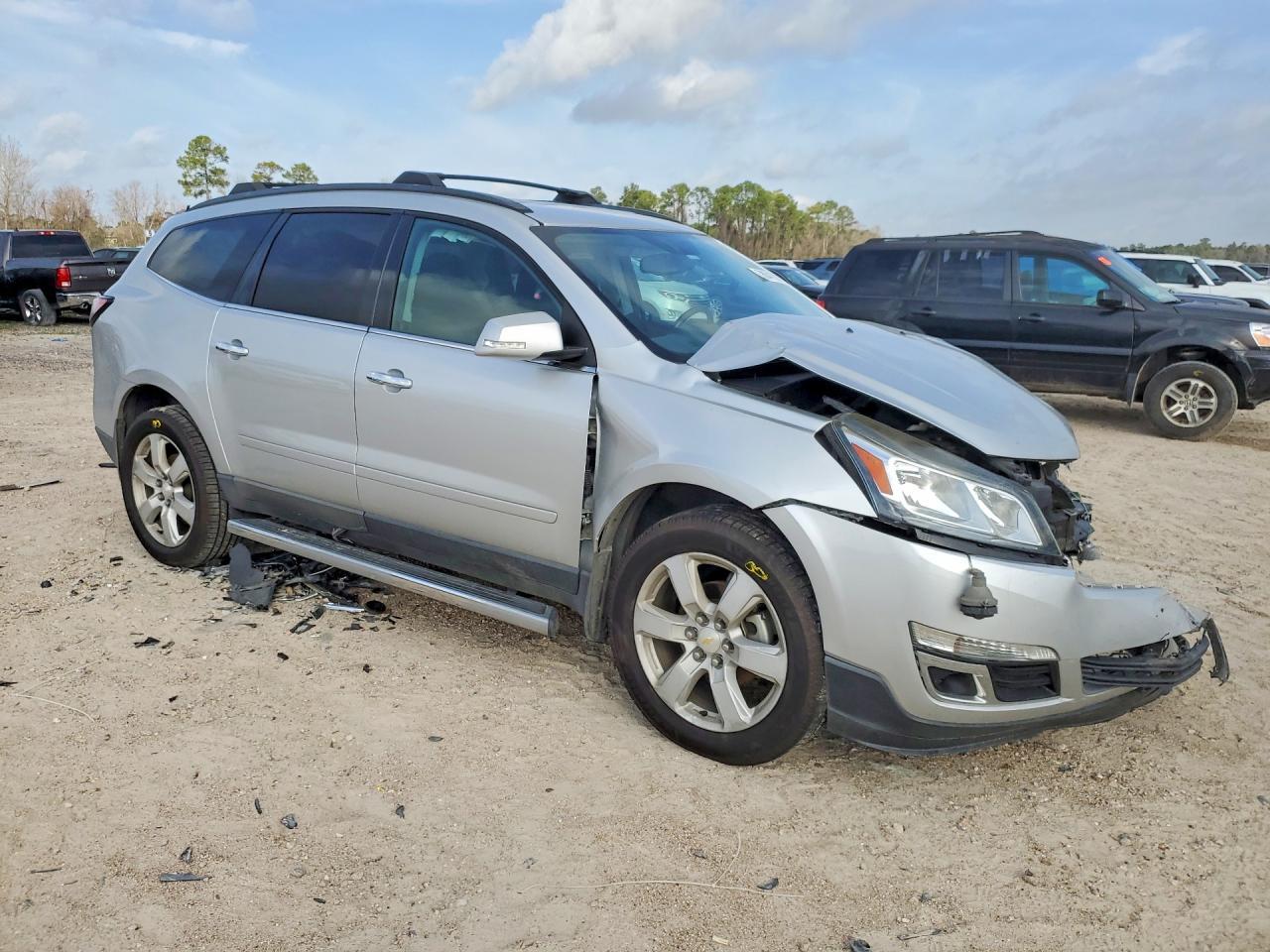 2017 Chevrolet Traverse Lt - Фото 4