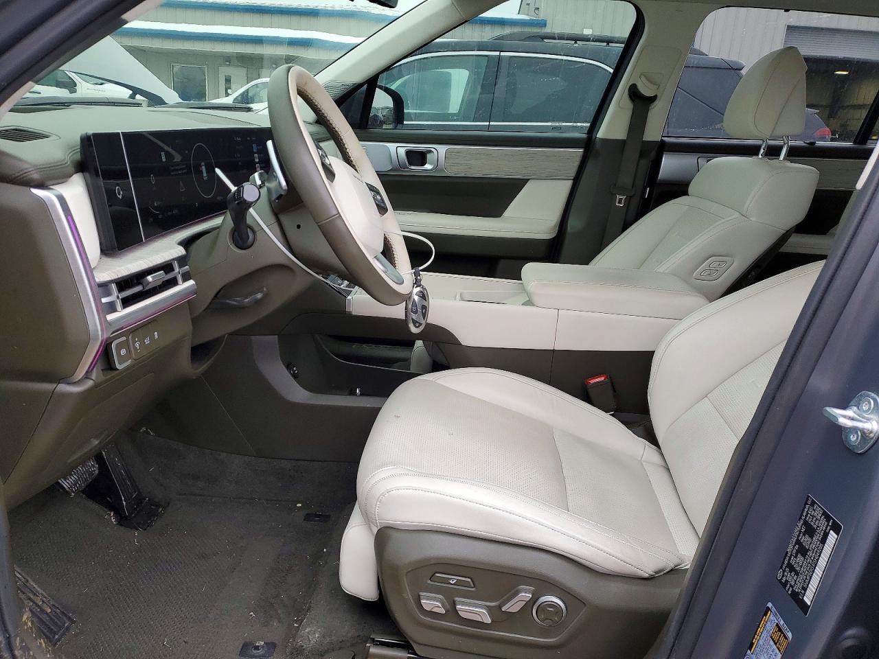 2025 Hyundai Santa Fe - Фото 7