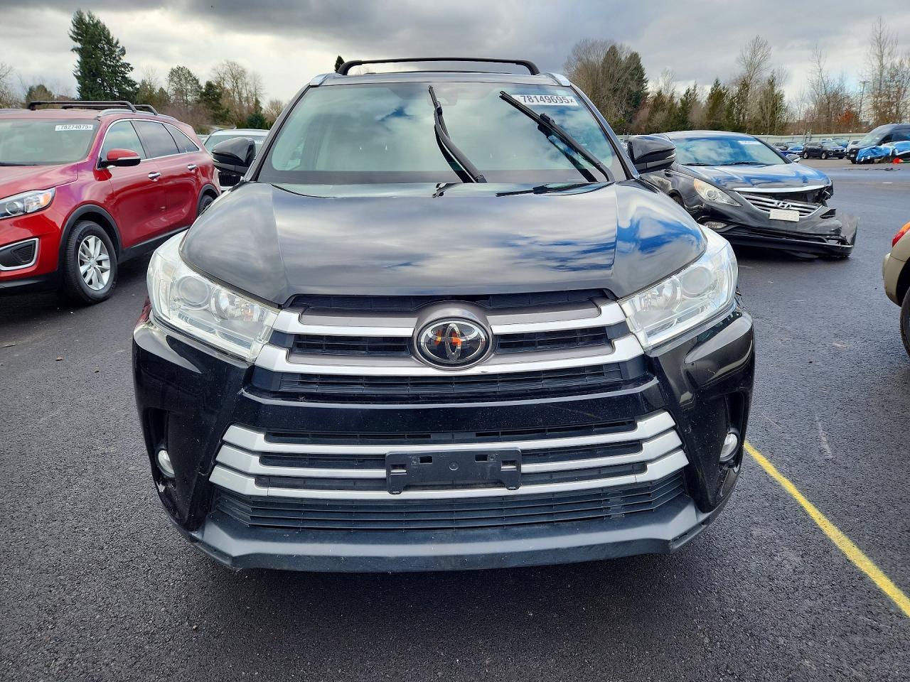 2019 Toyota Highlander Se - Фото 5