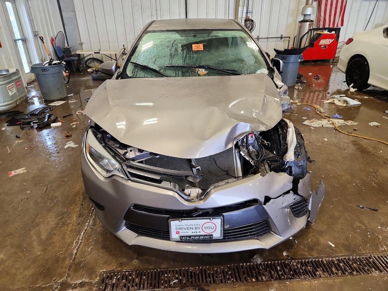 2015 Toyota Corolla Le - Фото 5