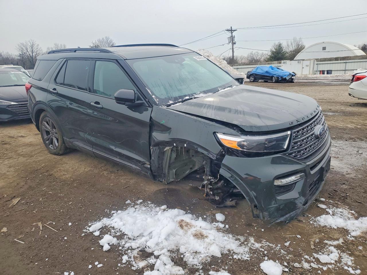 2024 Ford Explorer Xlt - Фото 4