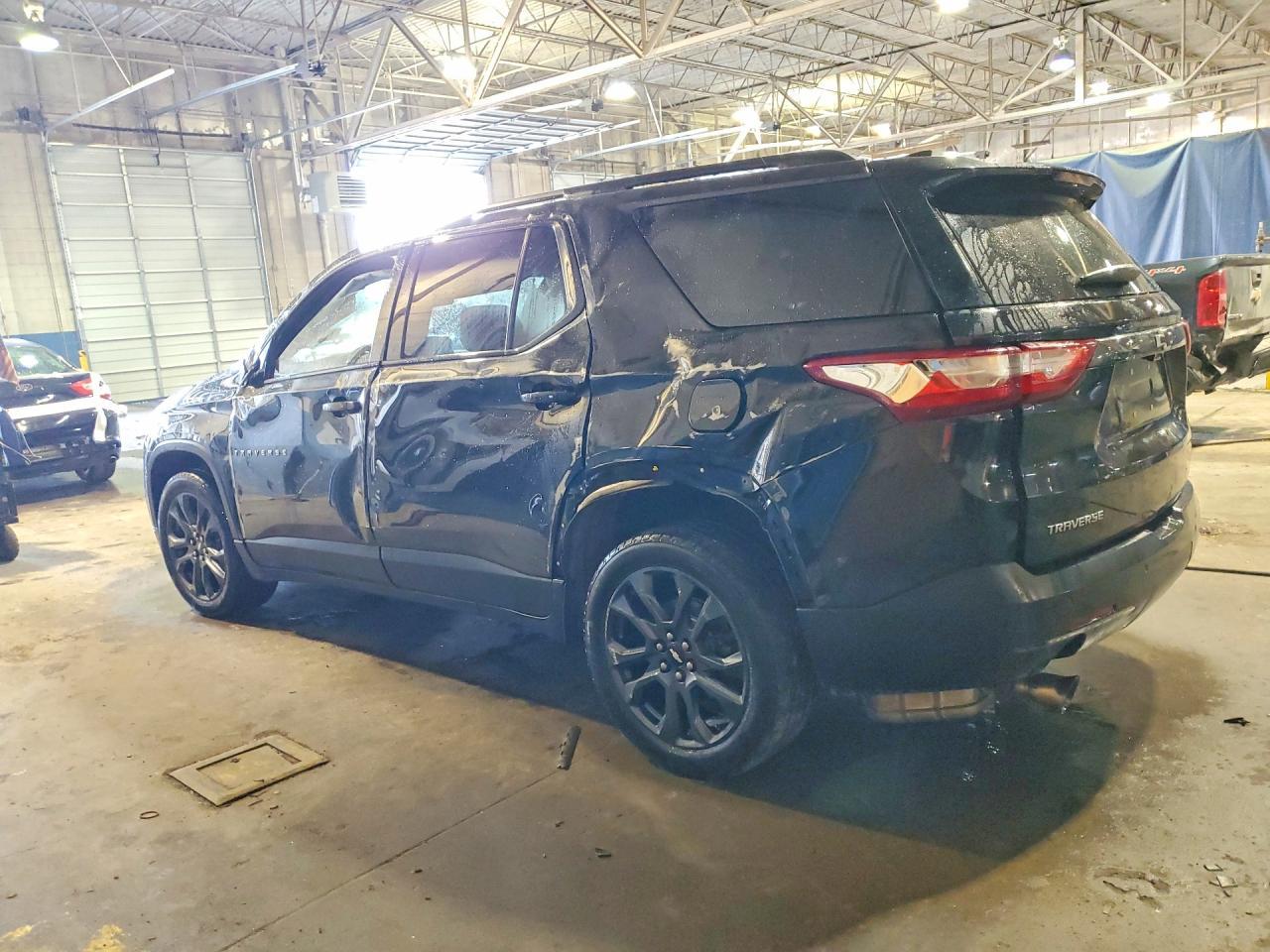 2019 Chevrolet Traverse Rs - Image 2