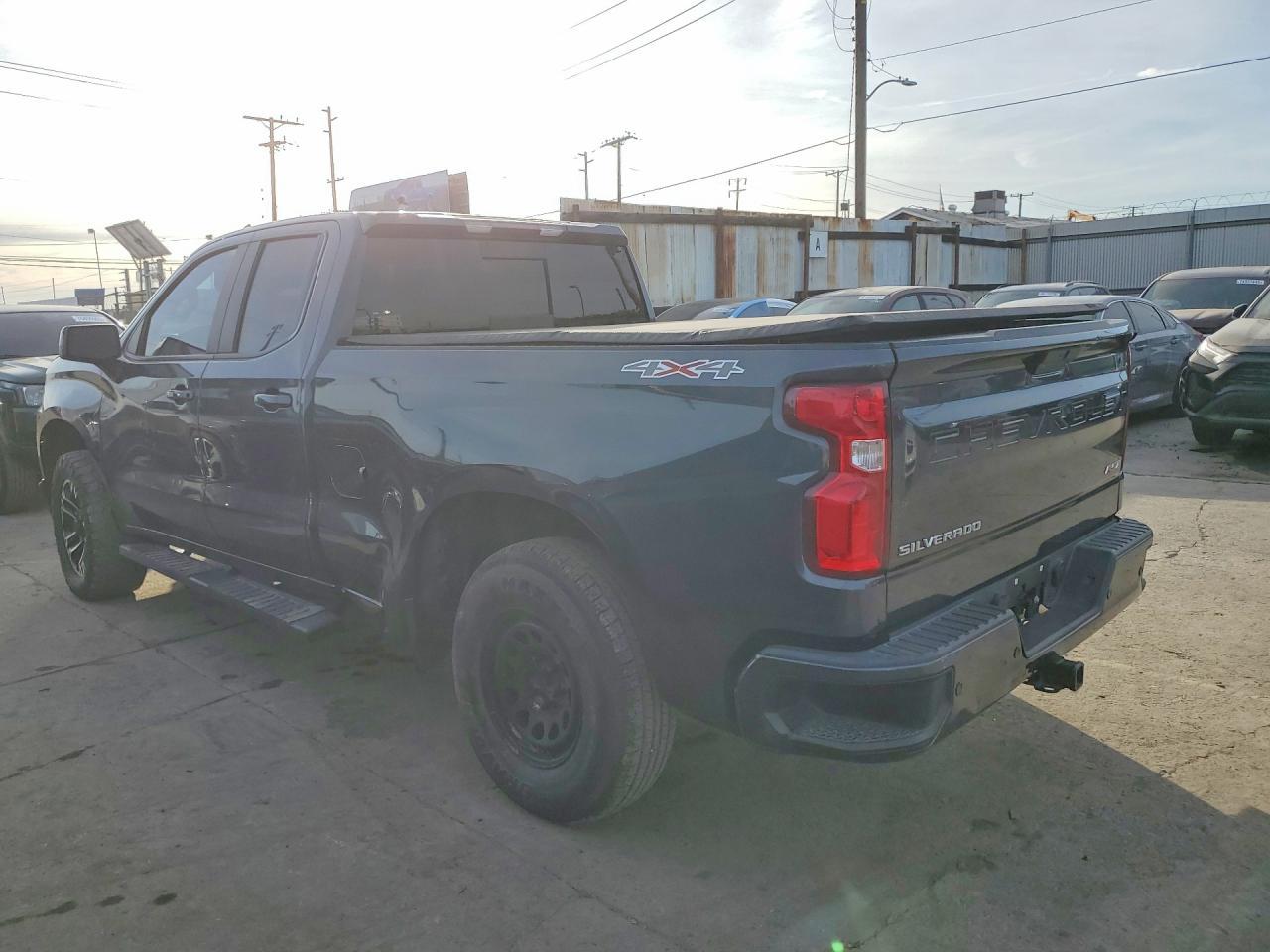 2021 Chevrolet Silverado K1500 Rst - Image 2