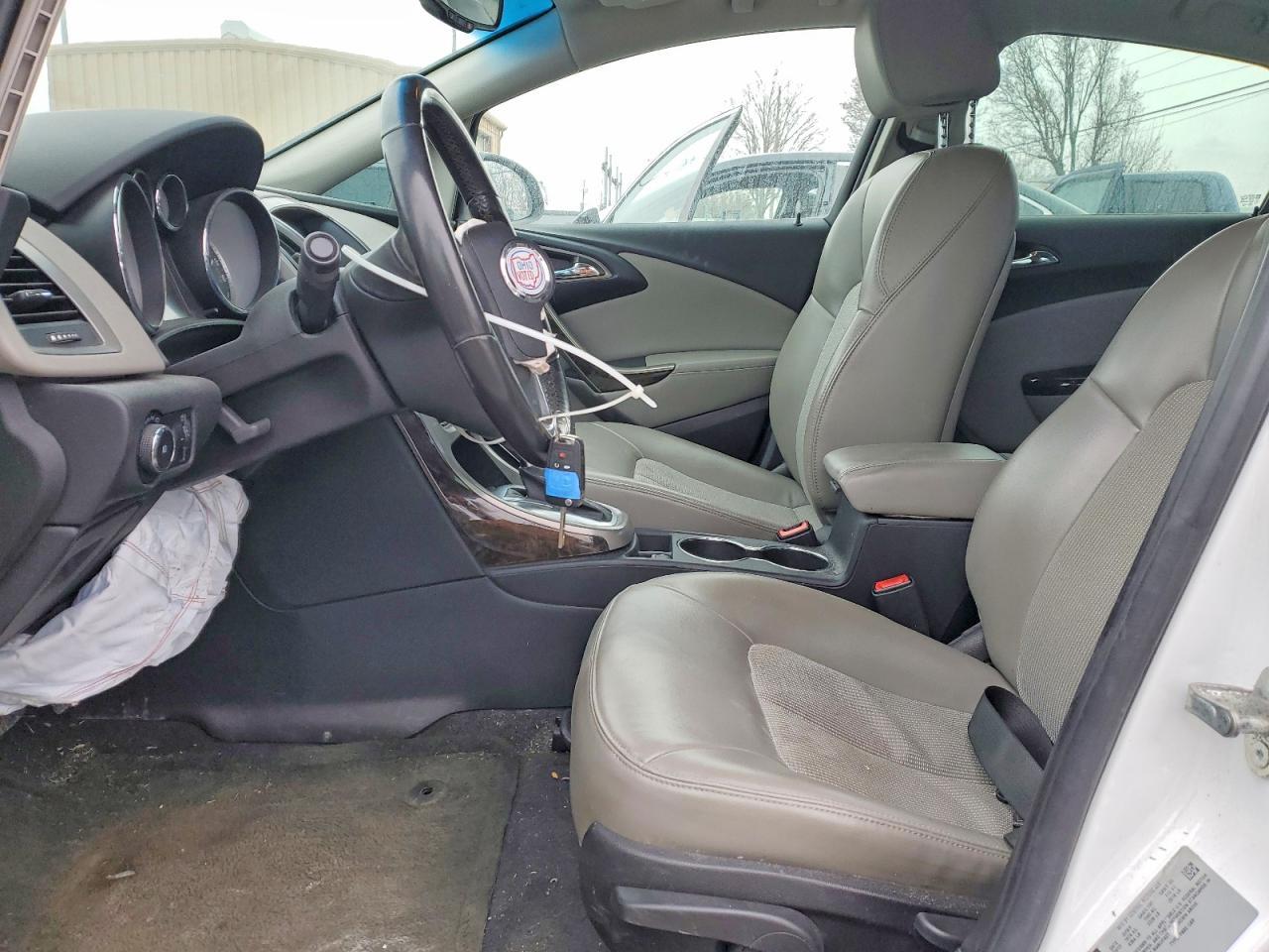 2013 Buick Verano - Image 7