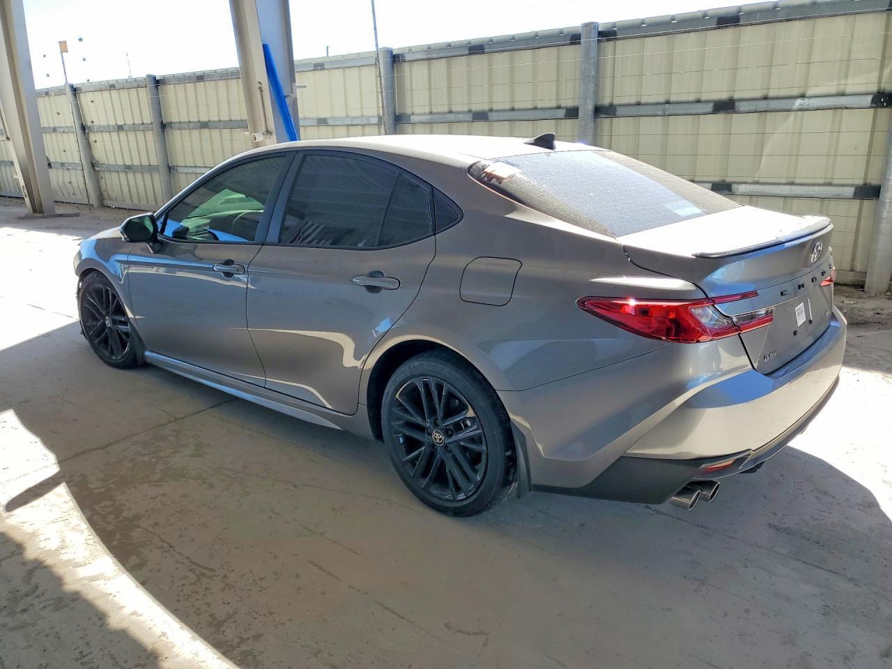 2026 Toyota Camry Xse - Фото 2