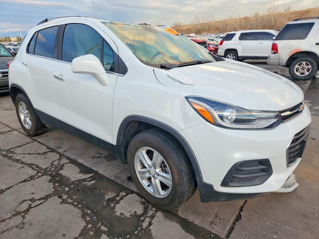 2019 Chevrolet Trax 1Lt - Image 4
