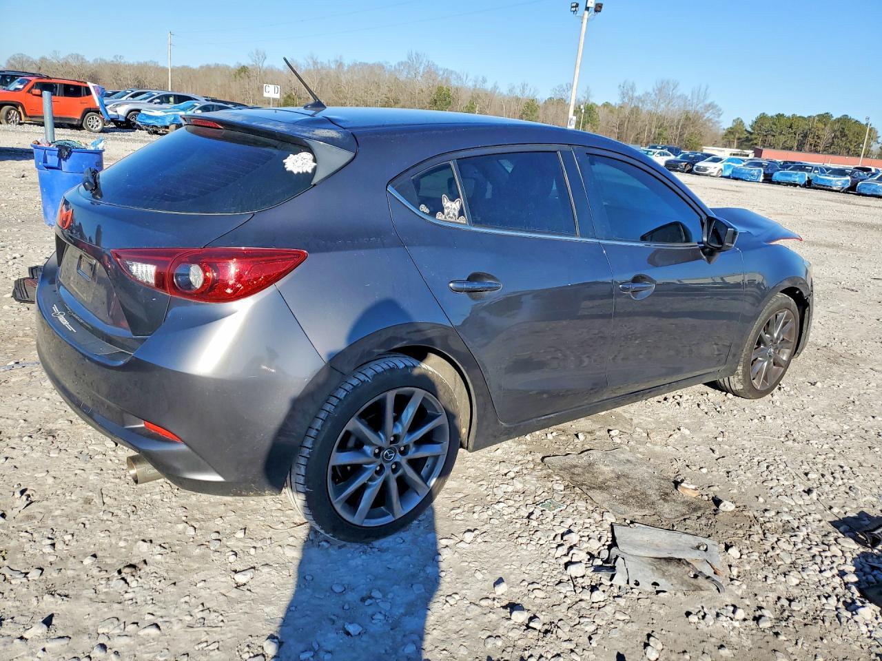 2018 Mazda 3 Touring - Фото 3