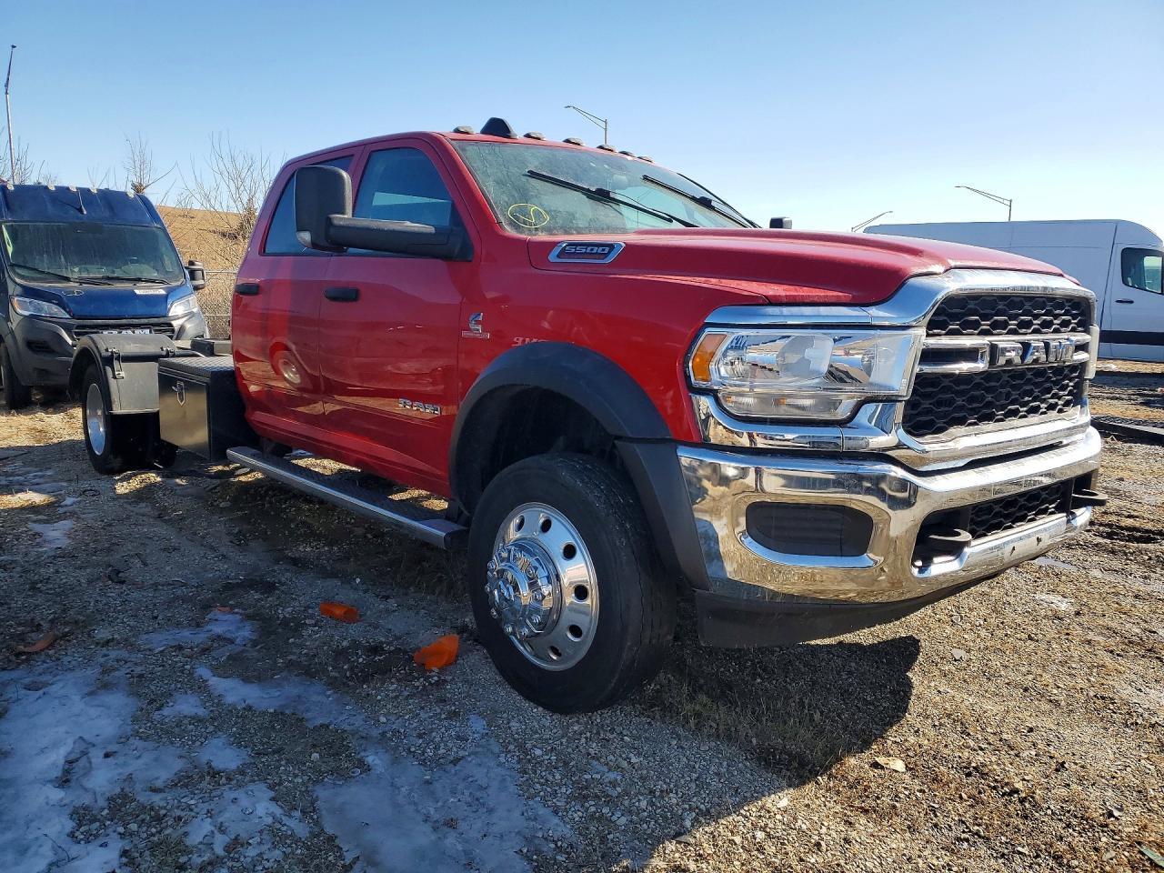 2022 Ram 5500 - Image 4