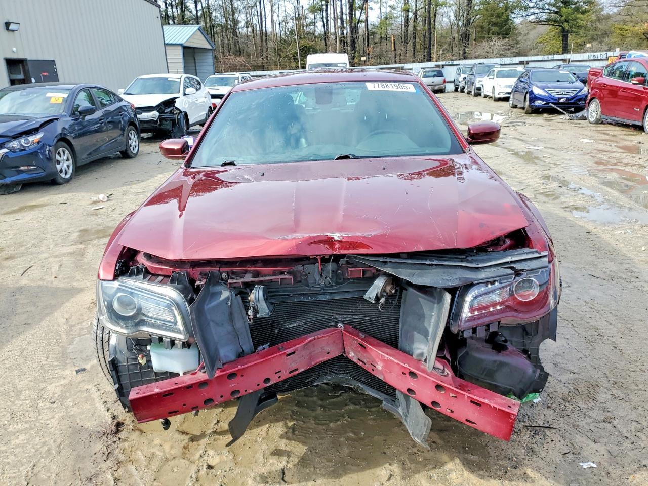 2018 Chrysler 300 S - Image 5
