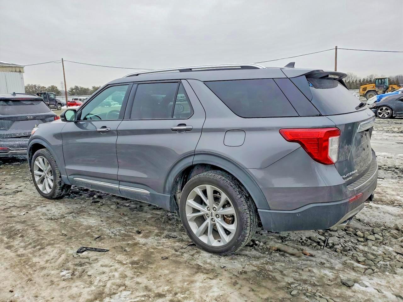 2021 Ford Explorer - Image 2