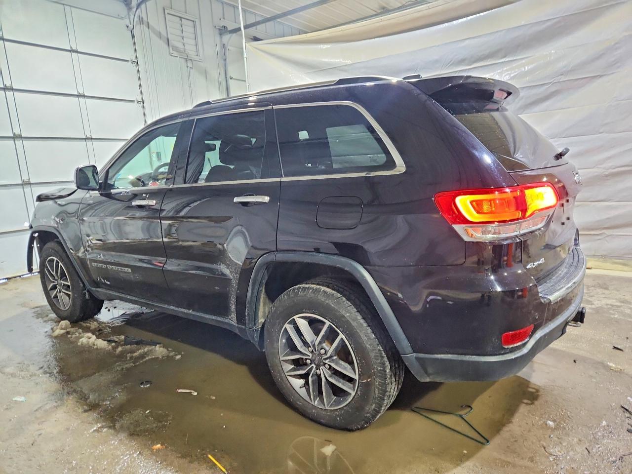2019 Jeep Grand Cherokee Limited - Image 2