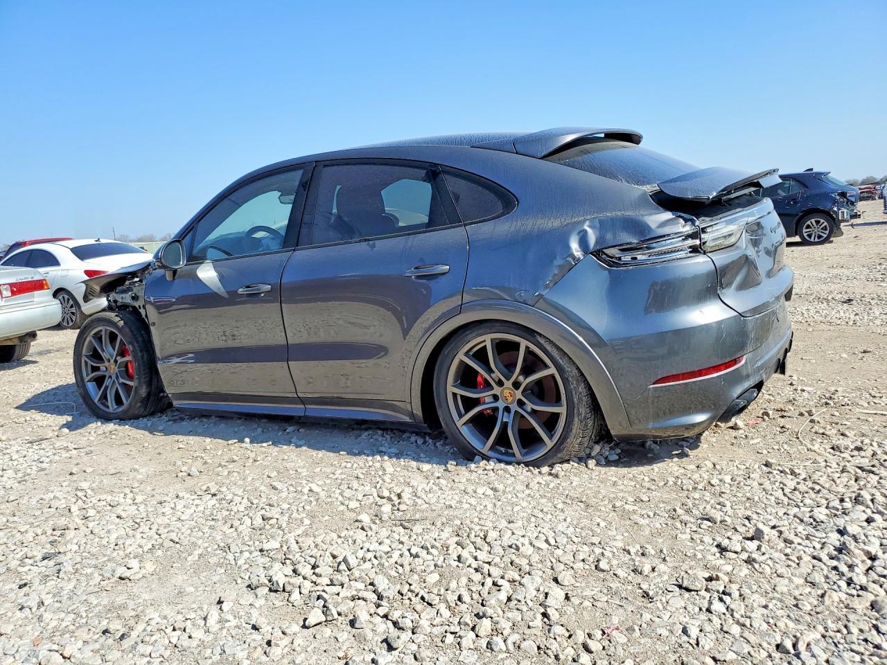 2023 Porsche Cayenne Gts Coupe - Фото 2