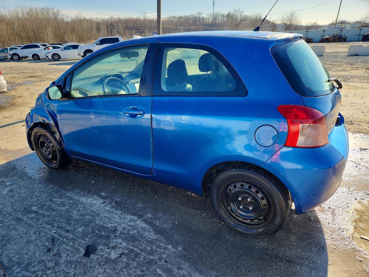 2007 Toyota Yaris Base - Фото 2