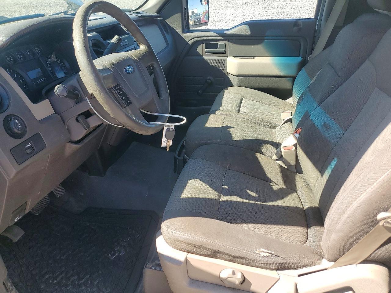 2010 Ford F150 - Фото 7