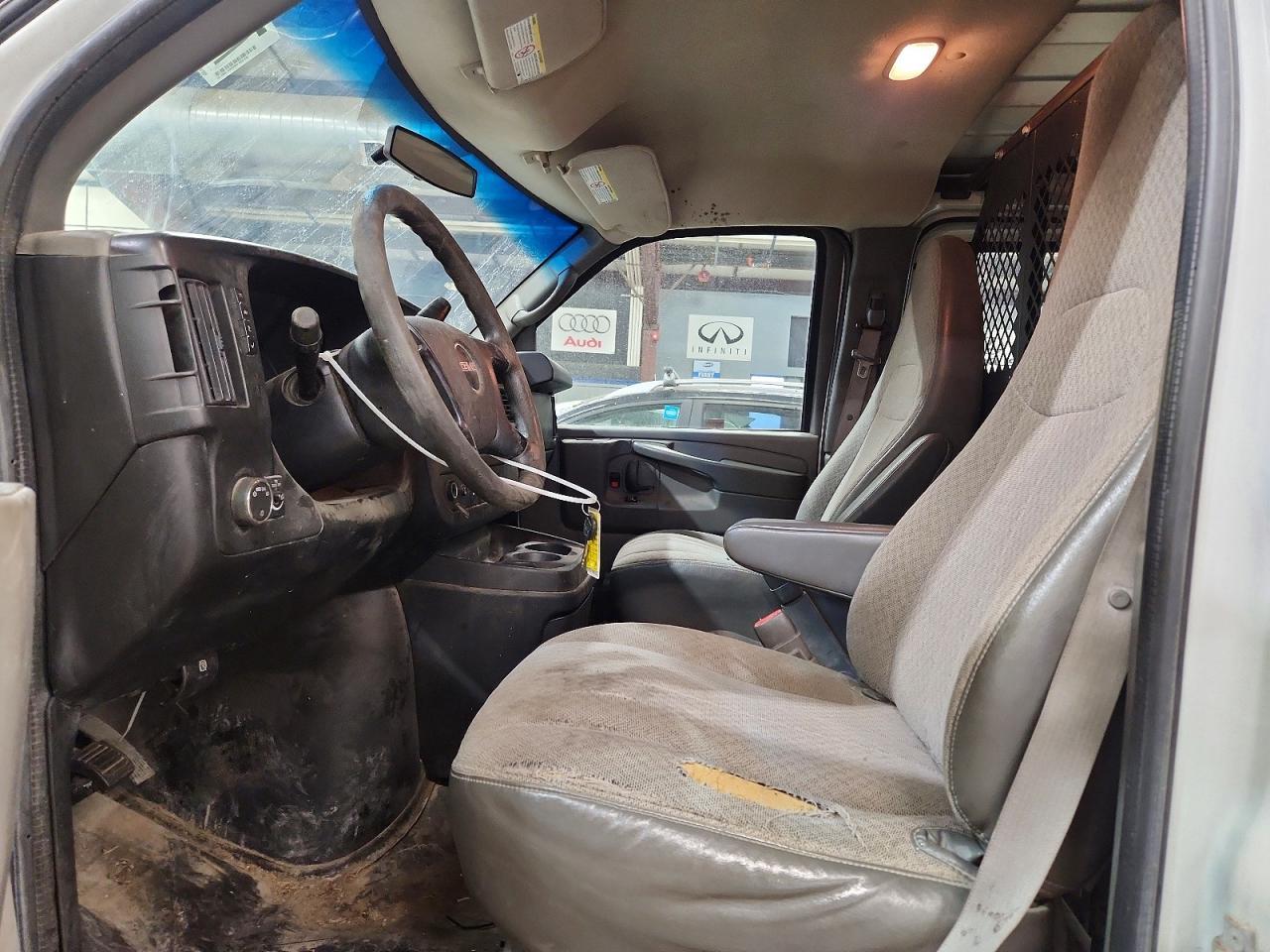 2012 GMC Savana G2500 - Фото 7