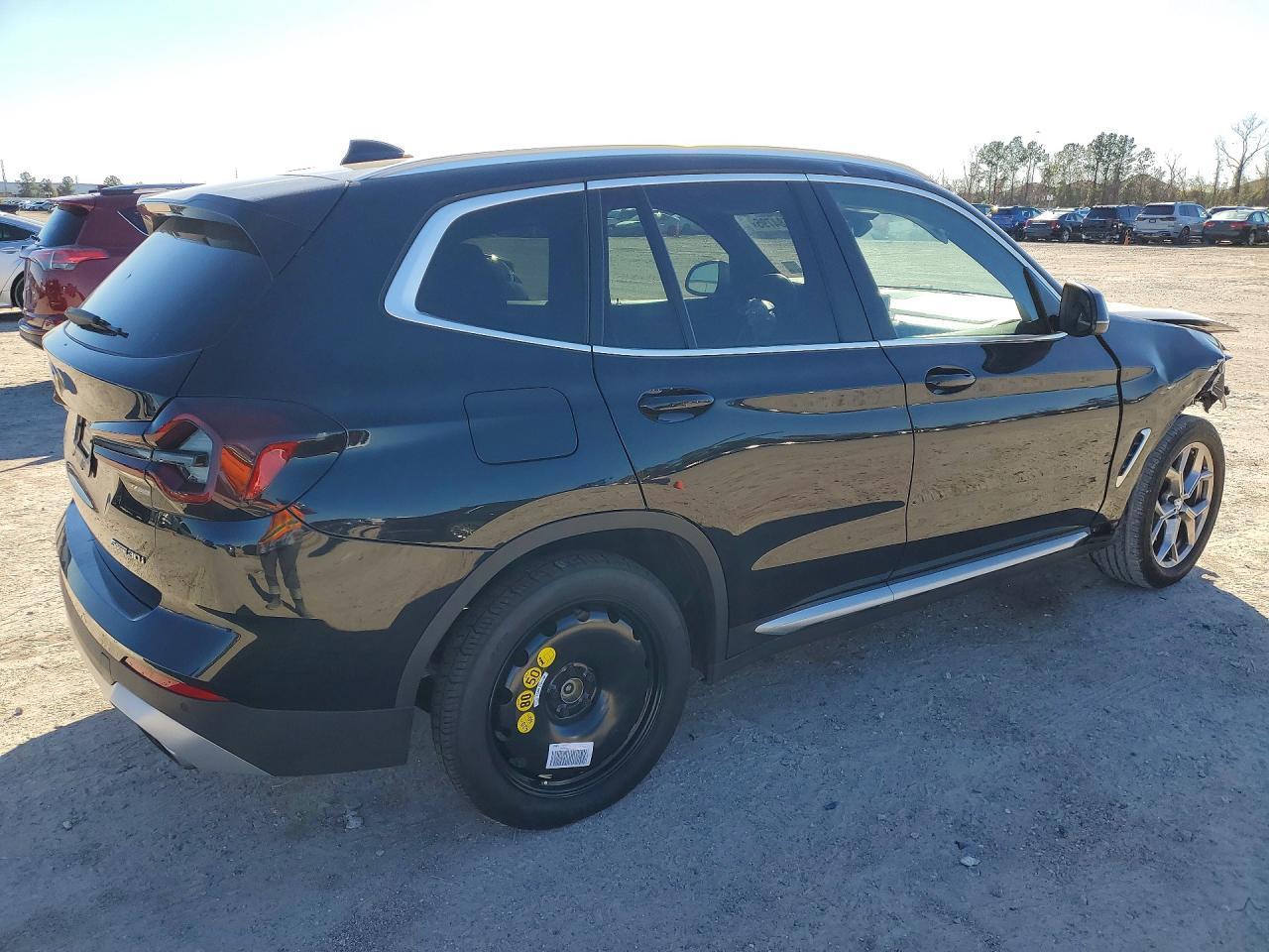 2023 BMW X3 Sdrive30I - Image 3