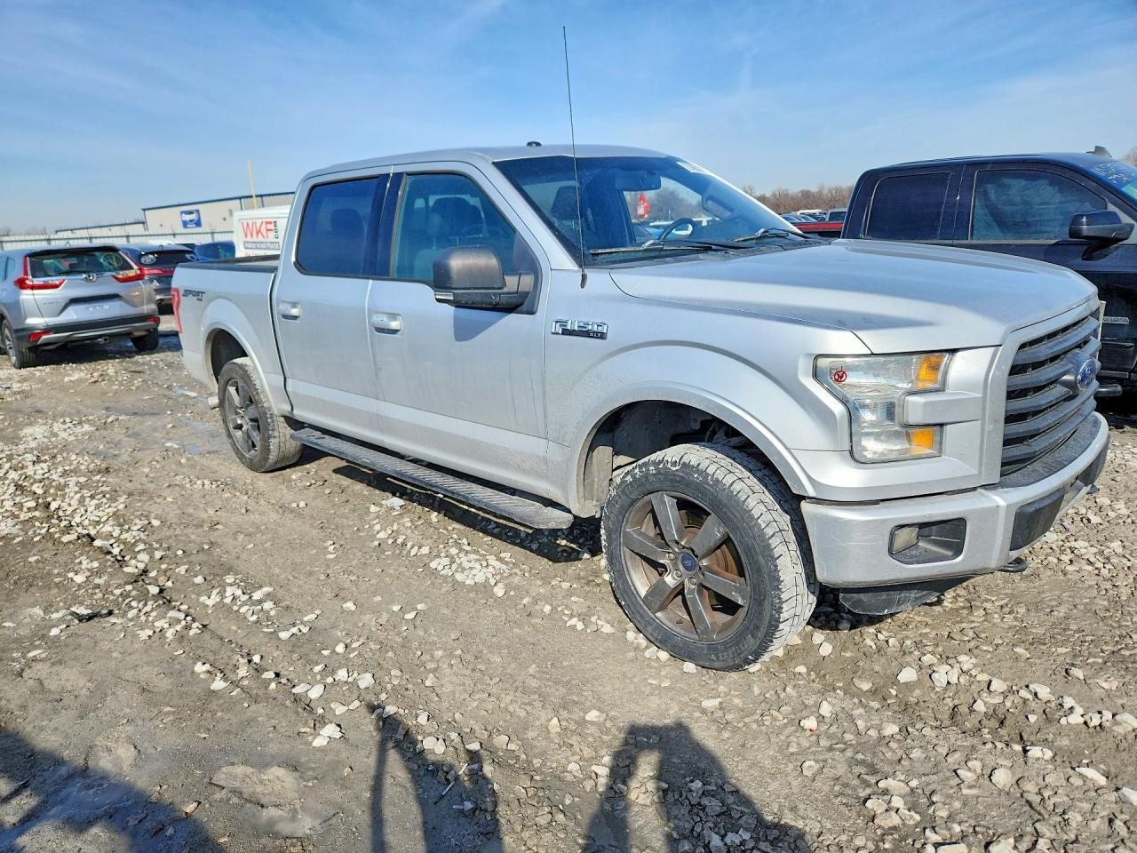 2015 Ford F150 Supercrew - Фото 4