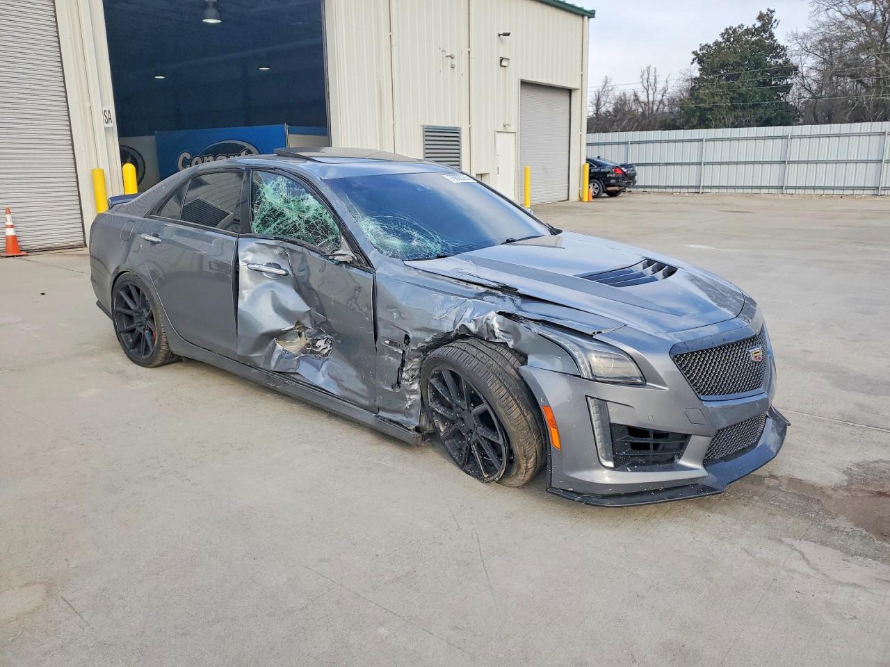 2019 Cadillac Cts-V - Image 4