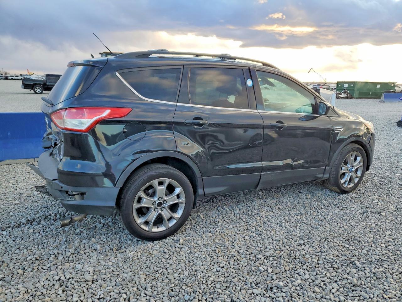 2013 Ford Escape Sel - Image 3