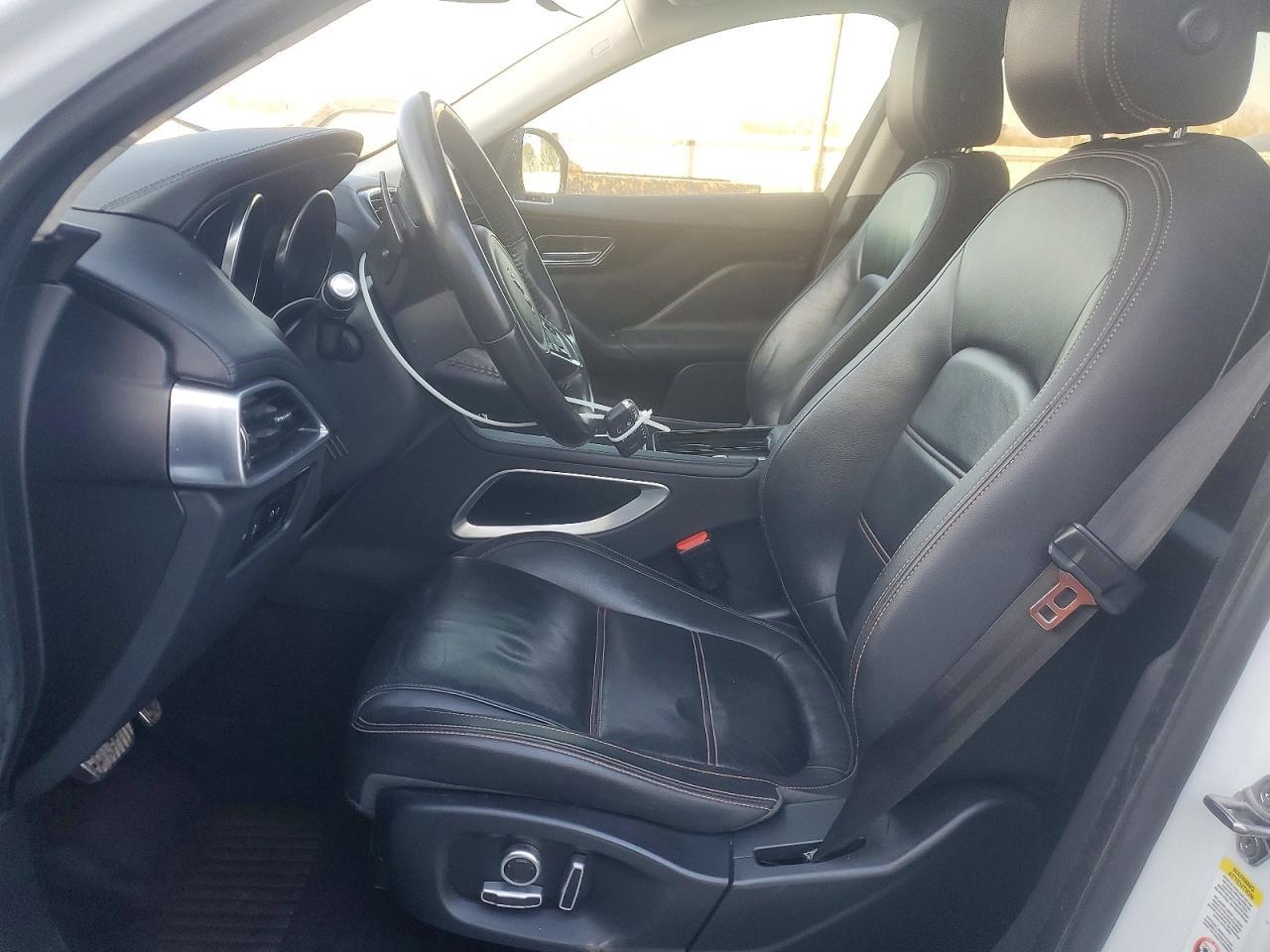 2019 Jaguar F-Pace Prestige - Image 7