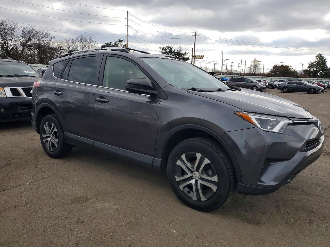 2016 Toyota Rav4 Le - Фото 4