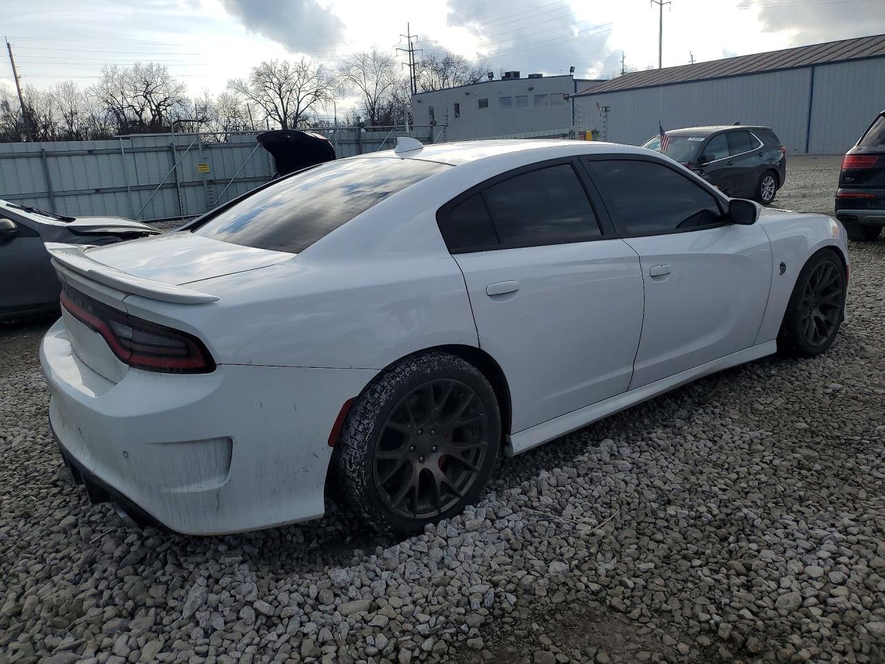 2017 Dodge Charger Srt Hellcat - Image 3