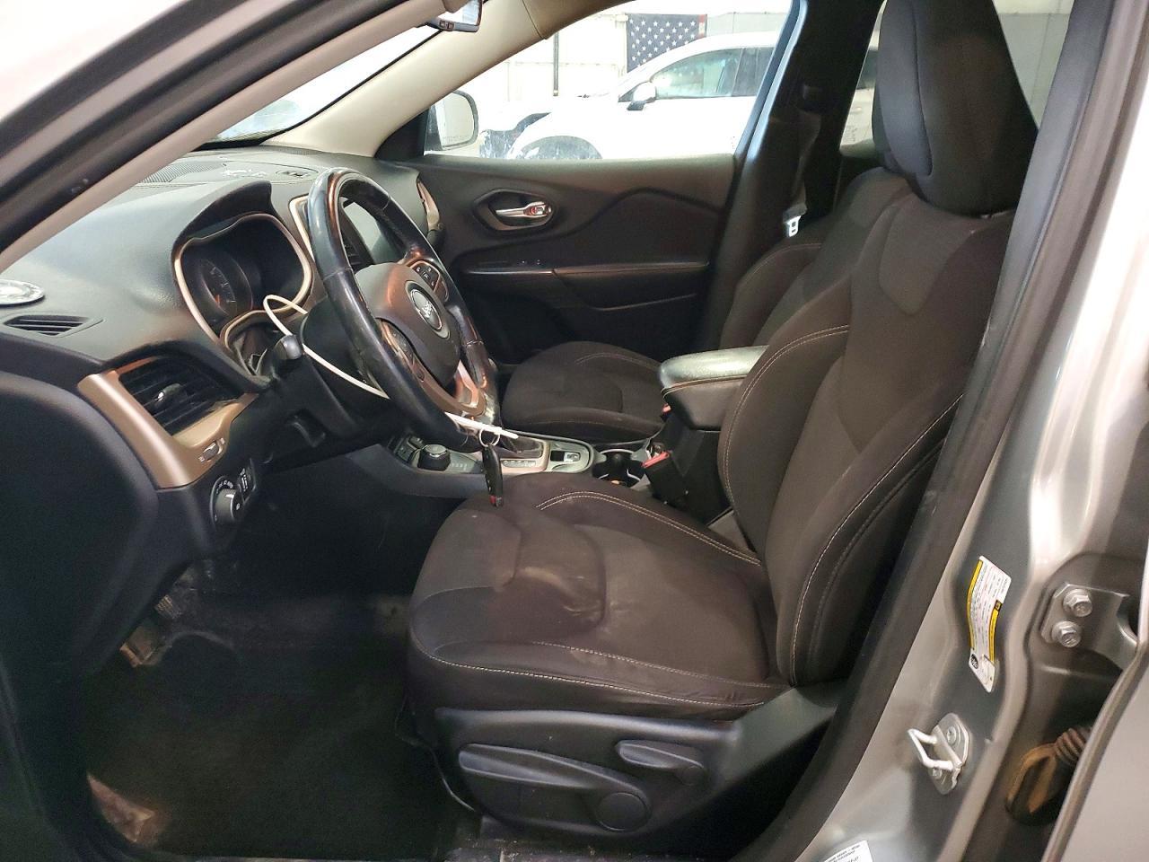 2015 Jeep Cherokee Latitude - Фото 7