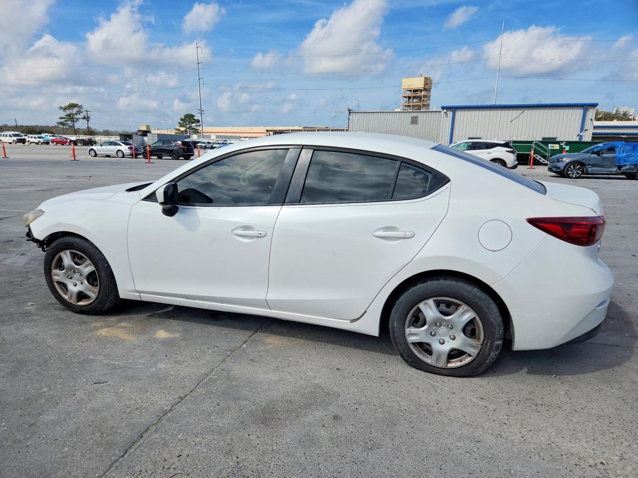 2015 Mazda 3 Sport - Фото 2