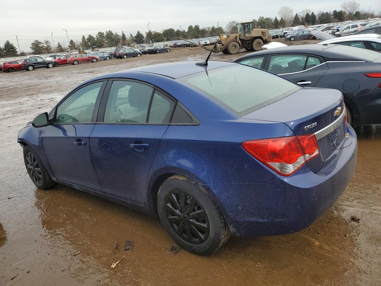 2013 Chevrolet Cruze Ls - Фото 2