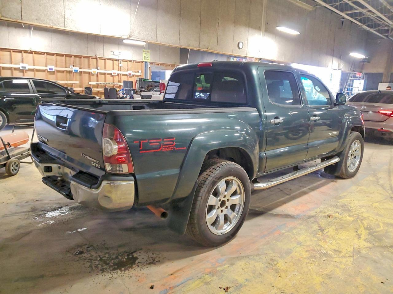 2011 Toyota Tacoma Double Cab - Фото 3
