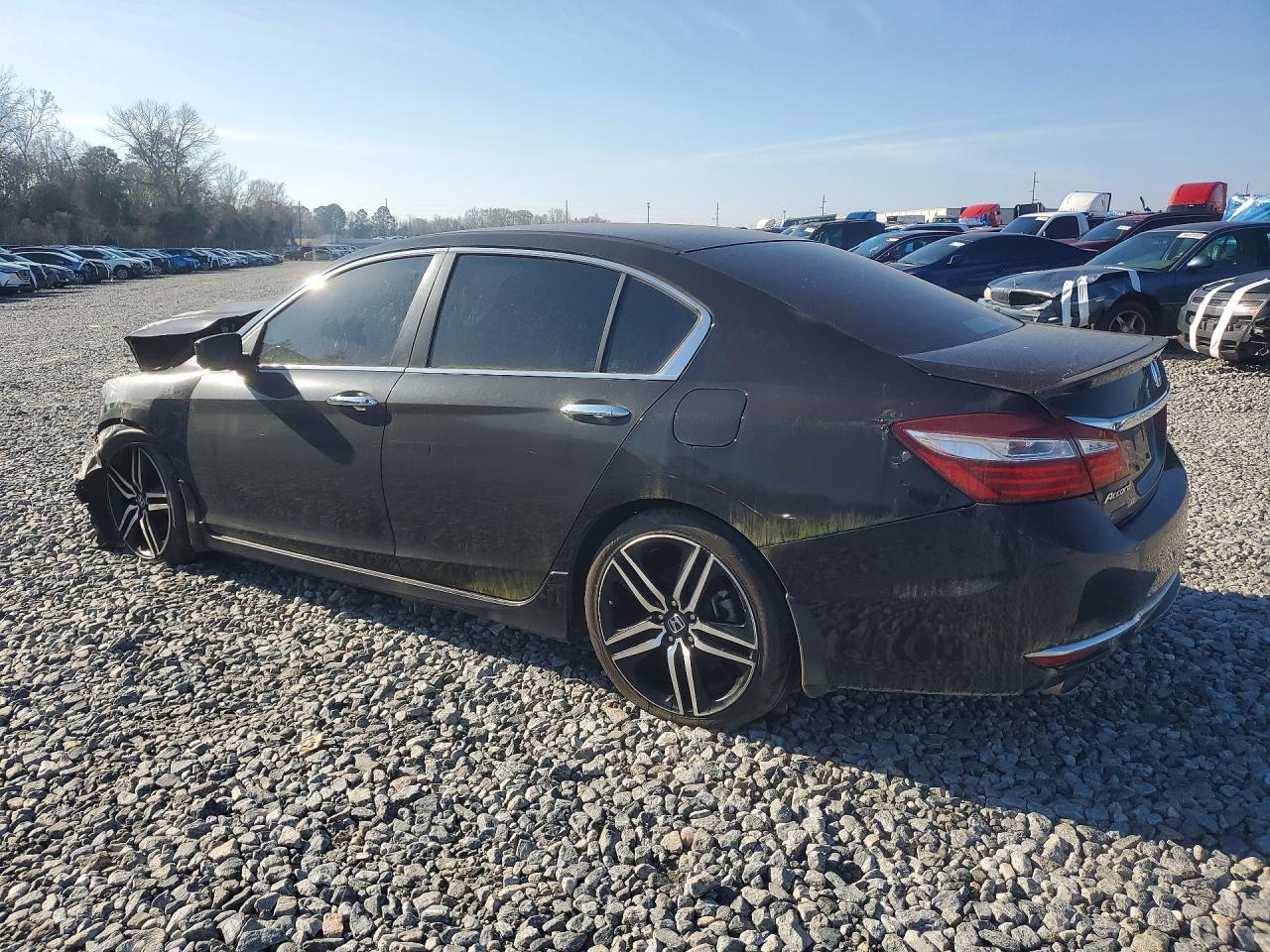 2016 Honda Accord Sport - Image 2