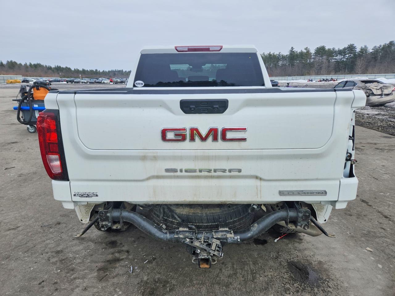 2025 GMC Sierra K1500 Elevation-L - Image 6
