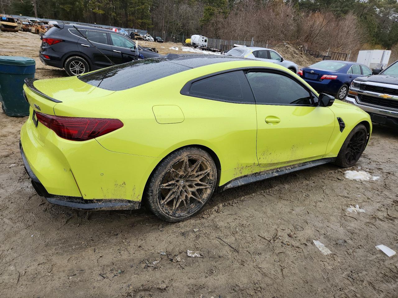 2025 BMW M4 Competition - Фото 3