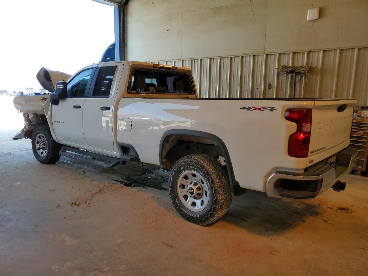 2023 Chevrolet Silverado K2500 Heavy Duty - Фото 2