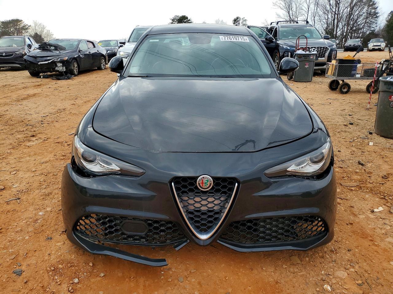 2017 Alfa Romeo Giulia Q4 - Фото 5