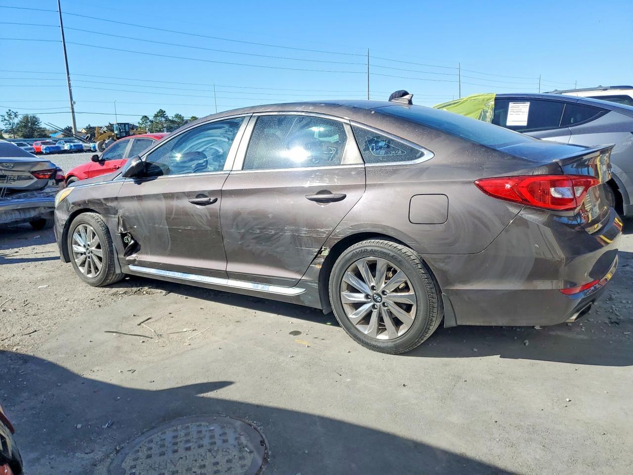 2016 Hyundai Sonata Sport - Фото 2