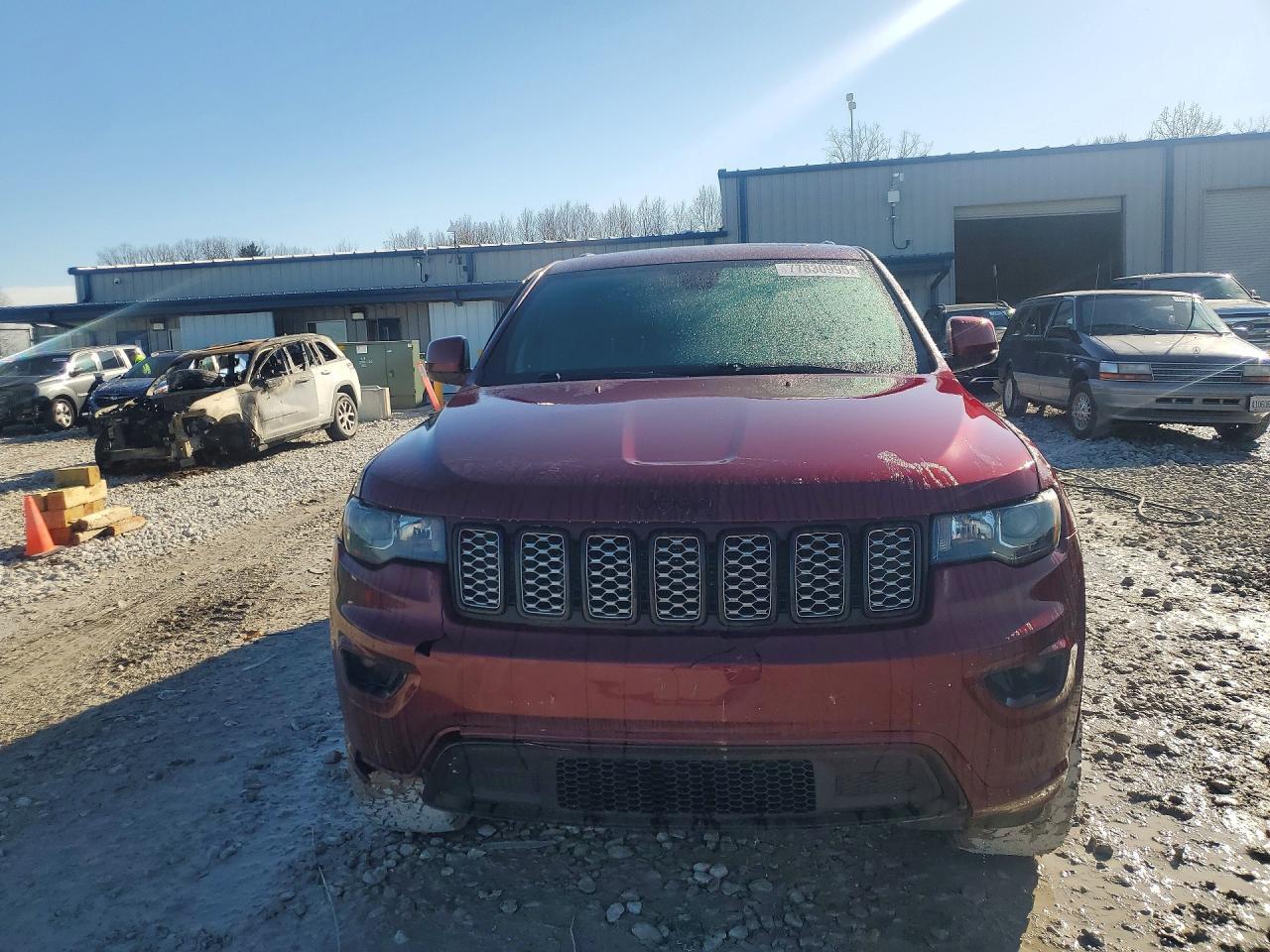 2018 Jeep Grand Cherokee Laredo - Image 5