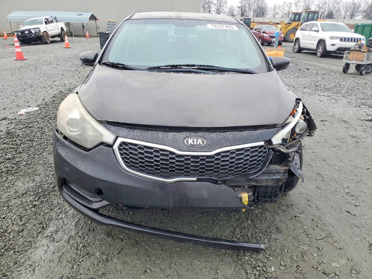2014 Kia Forte Lx - Image 5