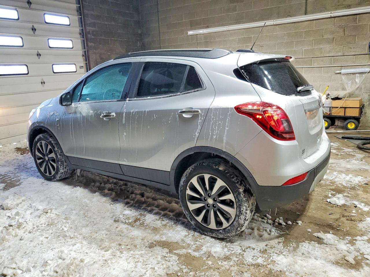 2022 Buick Encore Preferred - Фото 2