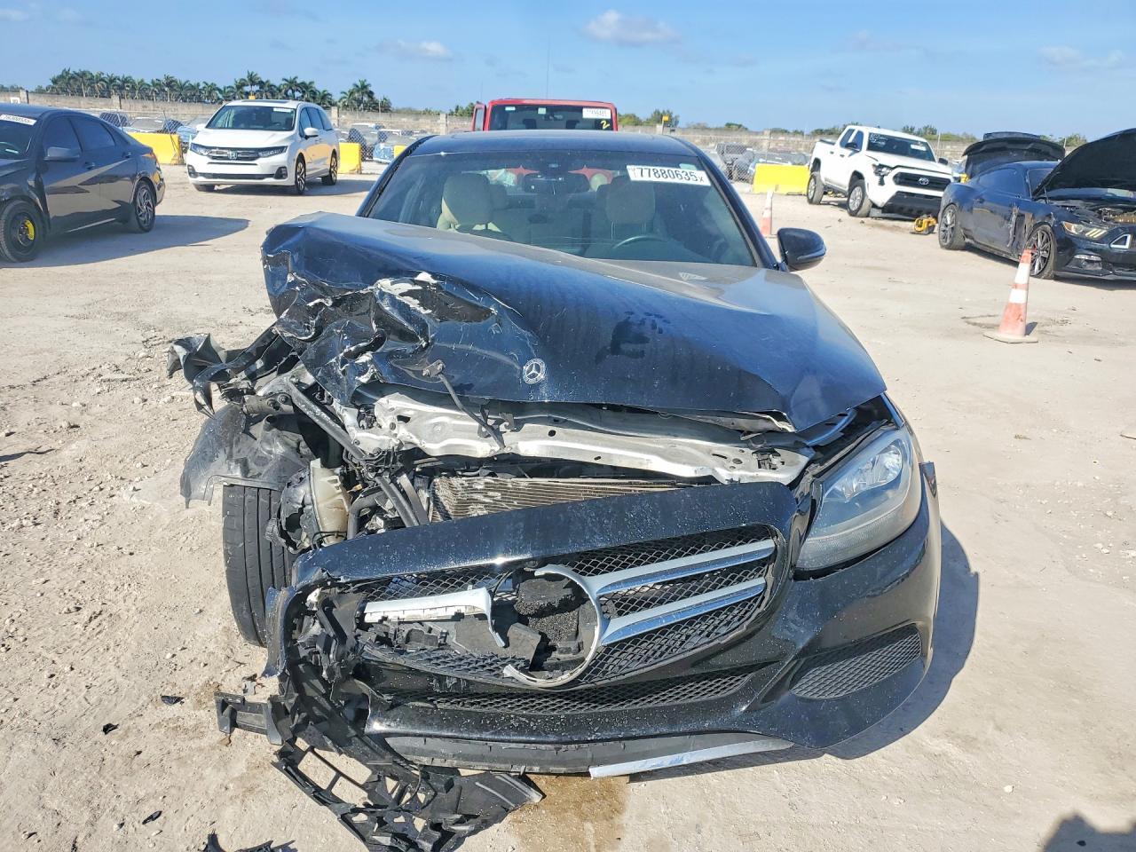 2018 Mercedes-Benz C 300 - Фото 5