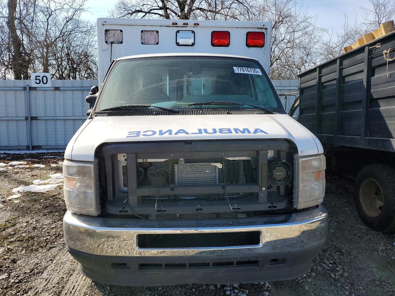 2021 Ford Econoline E350 Sd Ambulance - Image 5