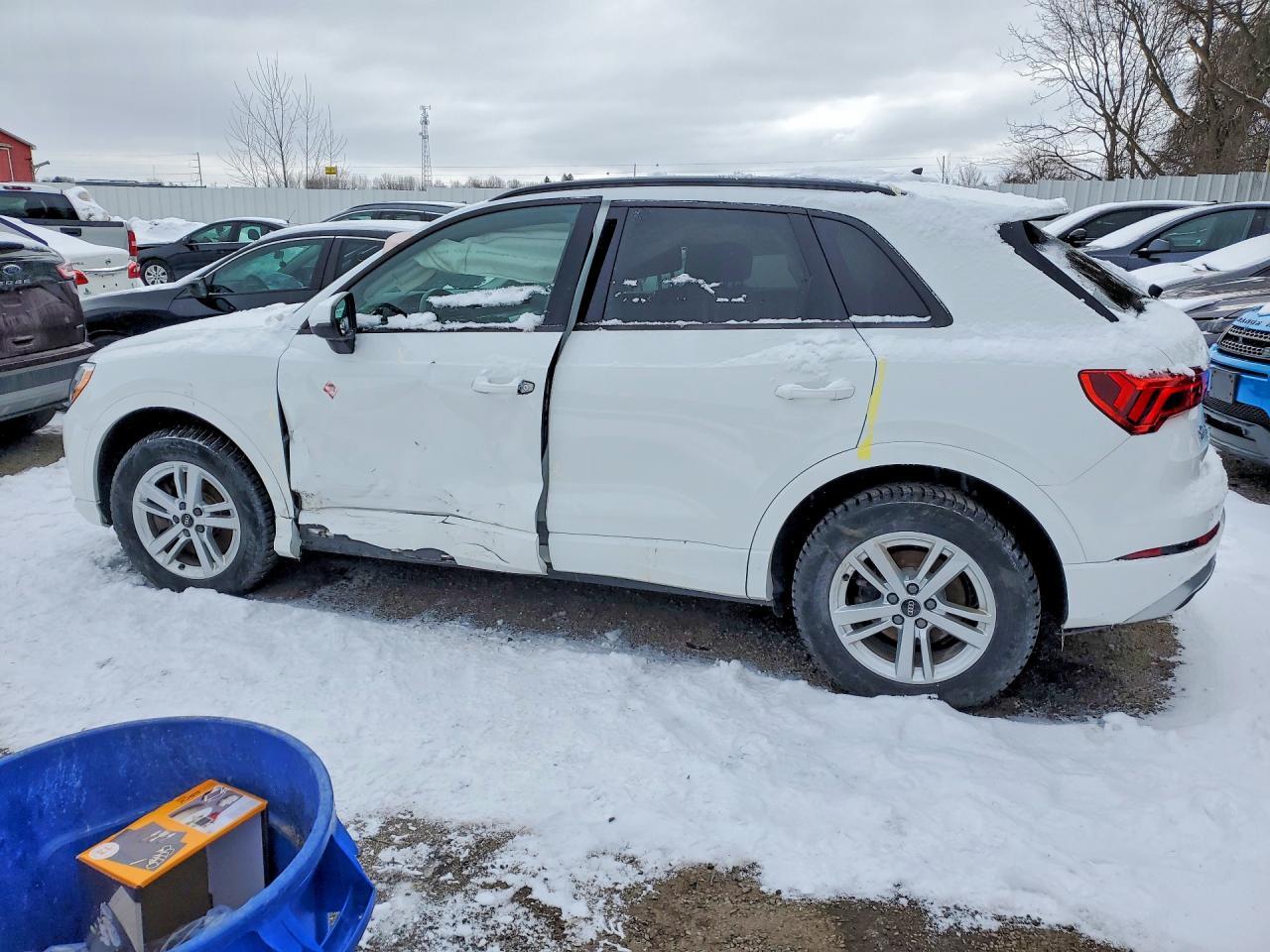 2022 Audi Q3 Premium 40 - Image 2