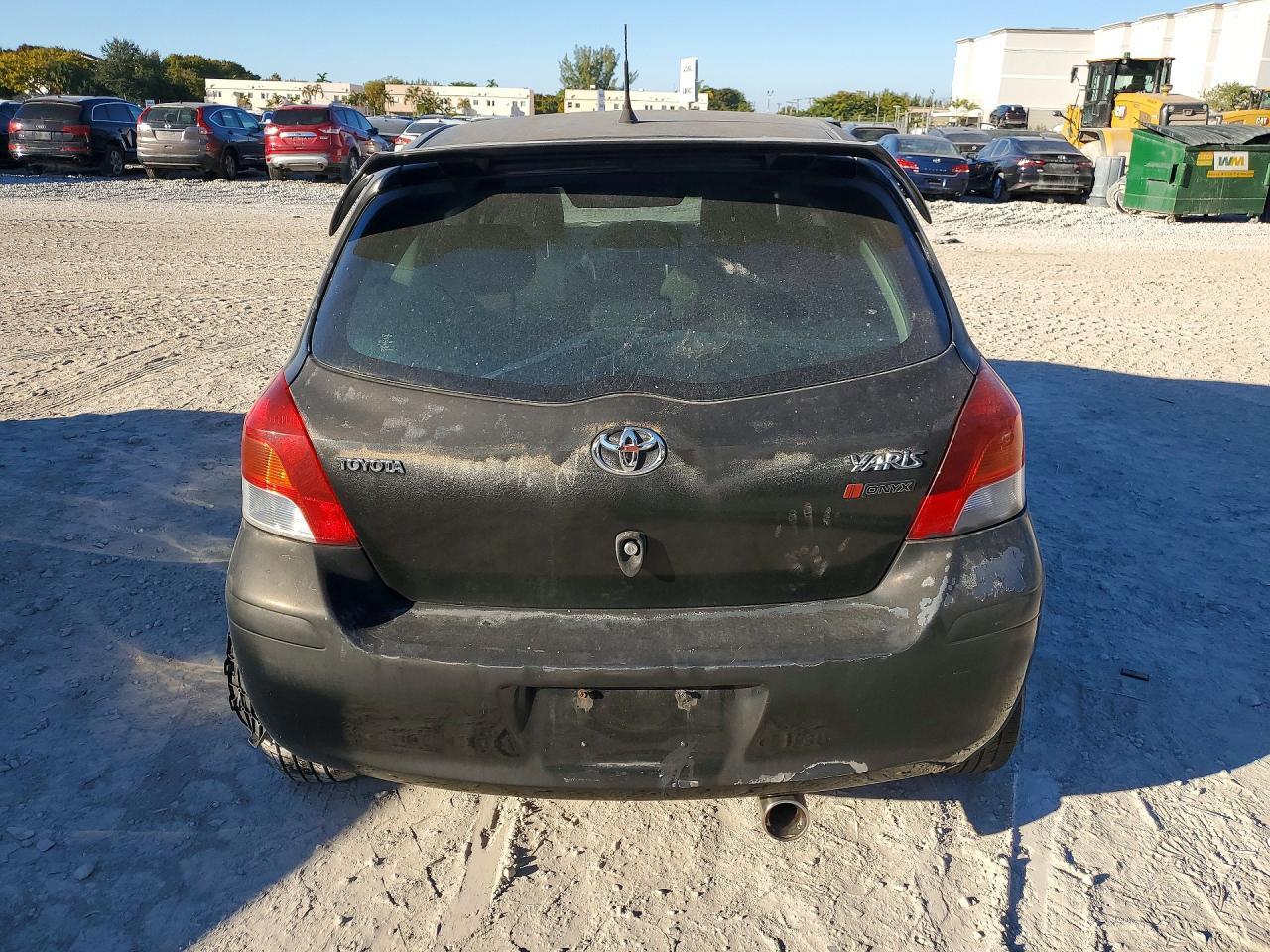 2009 Toyota Yaris - Фото 6