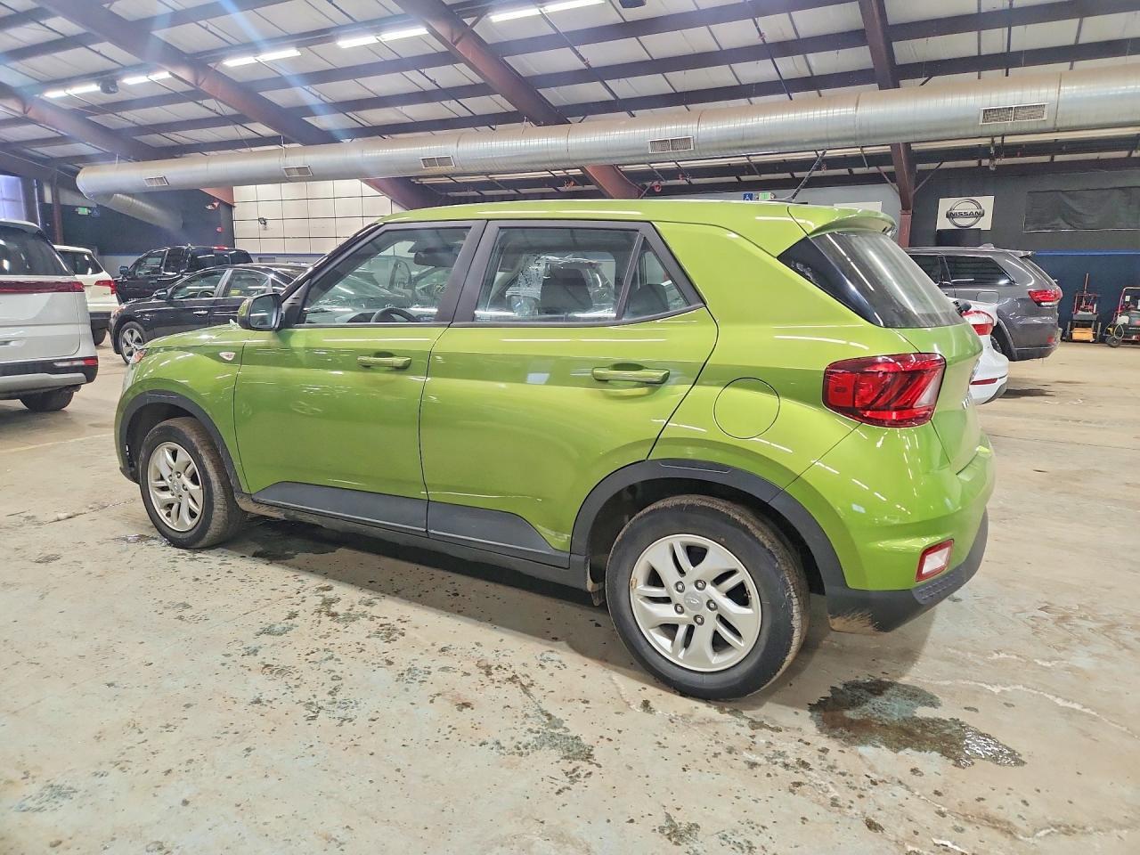 2023 Hyundai Venue Se - Фото 2